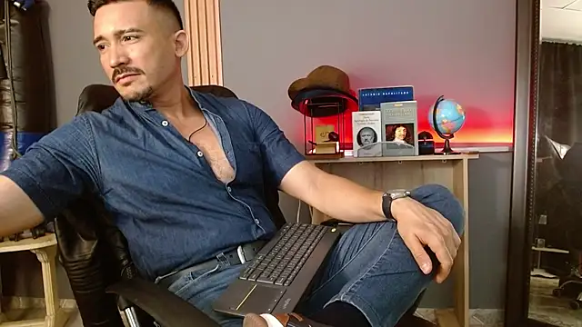 Reiko 85  online show from May 11, 4:04 pm