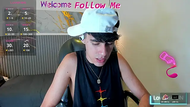 Dyla n18 online show from August 5, 8:47 pm