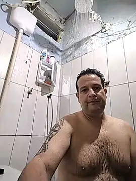 Topezinho123 online show from May 16, 9:35 pm