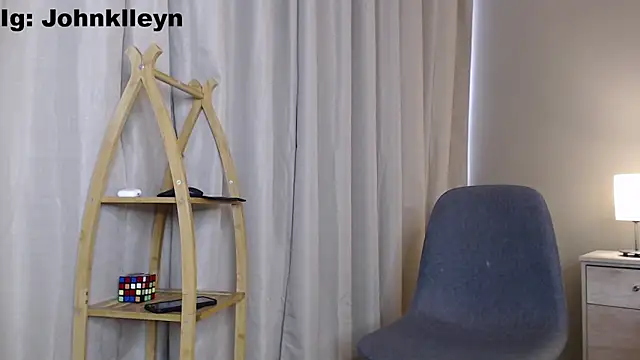 jonhklleyn online show from May 29, 7:02 pm