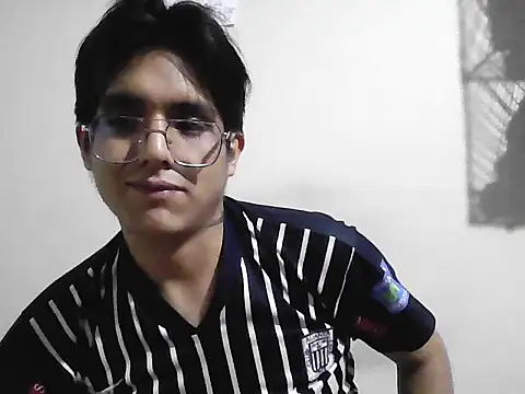 HardDick2 online show from May 5, 6:48 am