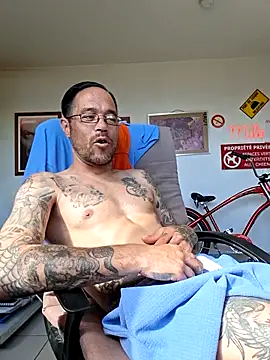 mileflav0r online show from May 10, 8:26 am