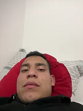 stiven-p23 online show from April 26, 2:53 am
