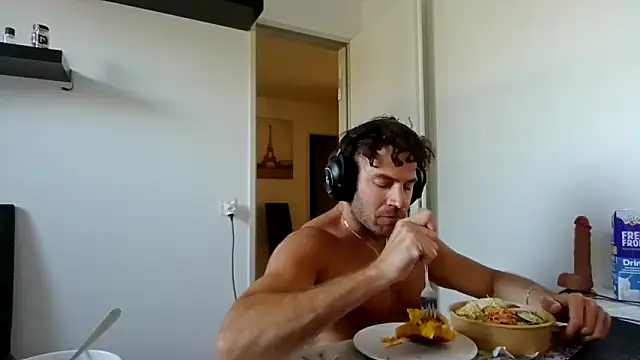 alpha-hunk online show from May 2, 1:58 pm