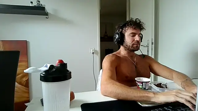 alpha-hunk online show from May 20, 10:00 am