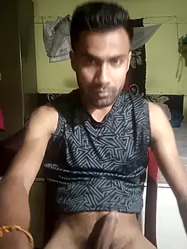 Skinny Bigass 23 online show from May 17, 12:12 pm