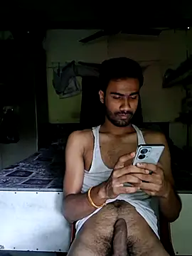 Skinny Bigass 23 online show from May 6, 6:47 am