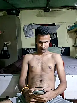 Skinny Bigass 23 online show from May 11, 7:10 am