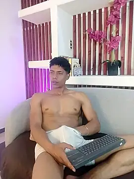 wagz online show from July 11, 12:01 am