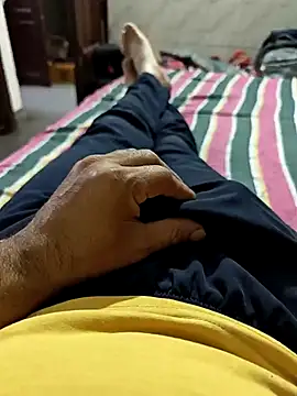 faaseel online show from May 10, 4:08 pm