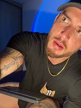 DimitriSullivan  online show from May 21, 2:29 am