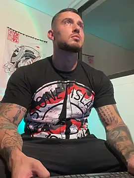 DimitriSullivan  online show from May 25, 1:12 am