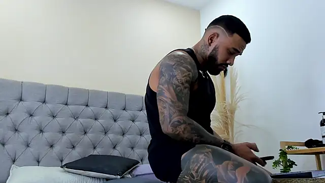 bruno miller  online show from August 8, 11:23 pm