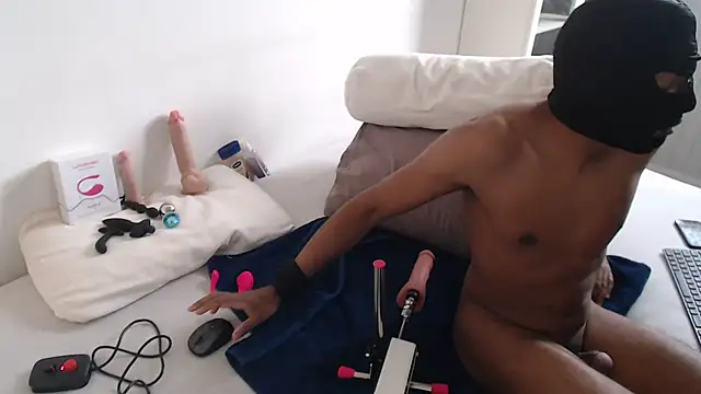 fiitboycam online show from June 11, 7:28 am