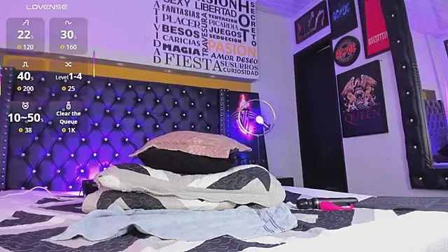 JoshMillerr  online show from May 5, 6:52 pm