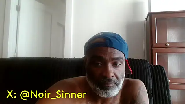 sinnernoir online show from July 31, 11:03 pm