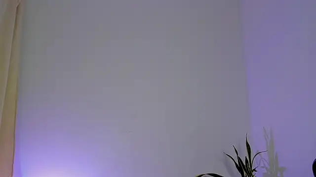 Lukeetaylor online show from August 4, 2:32 pm