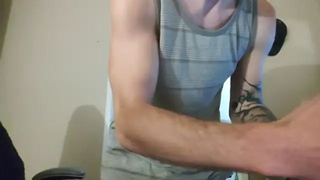 Huntzg23 online show from August 9, 4:29 am