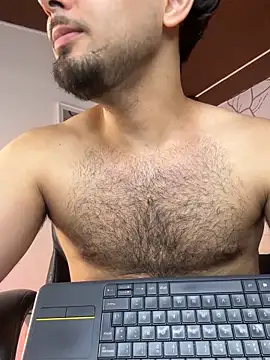 Samir bear online show from May 11, 4:04 pm