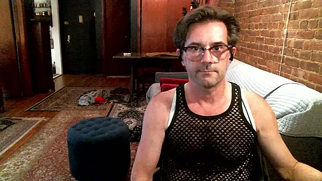 Johnny Bottoms online show from May 5, 10:21 pm