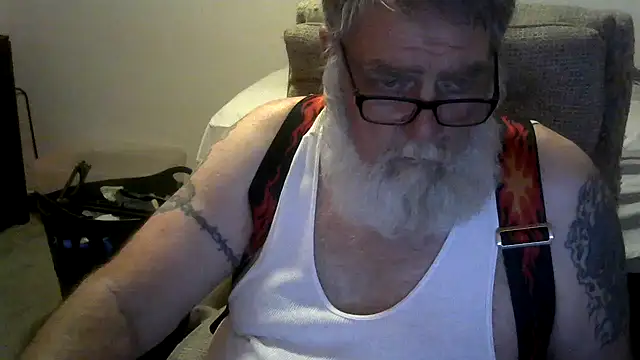 viejo oso online show from May 13, 6:10 am