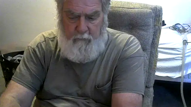 viejo oso online show from May 17, 6:26 pm