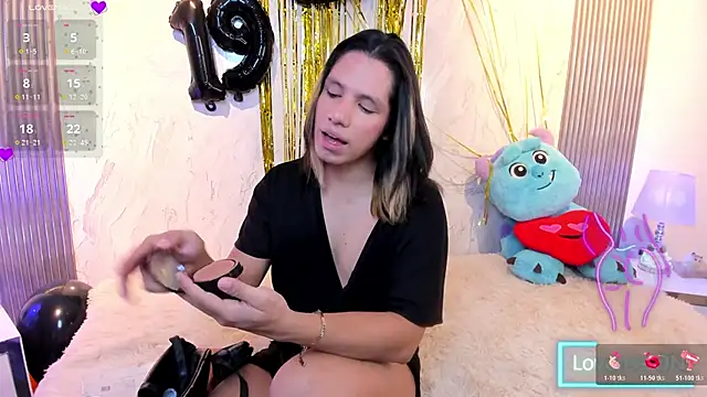 TylerBloom online show from June 8, 4:52 pm