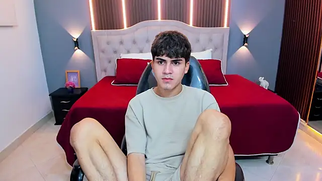 Tommy18   online show from May 27, 3:25 am