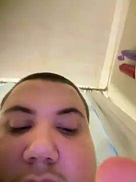 Bigcokz123456 online show from August 6, 10:16 pm