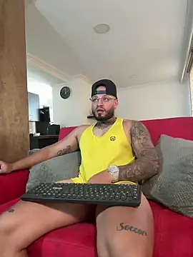 dereckgreen online show from June 10, 7:03 pm