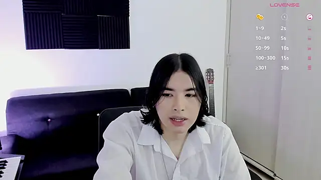 JordiWilld online show from May 14, 9:46 pm