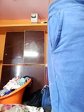 bigcock thick online show from June 18, 3:19 am