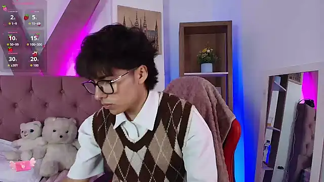 PepperTwink online show from April 27, 4:03 pm