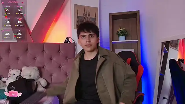 PepperTwink online show from May 11, 4:04 pm