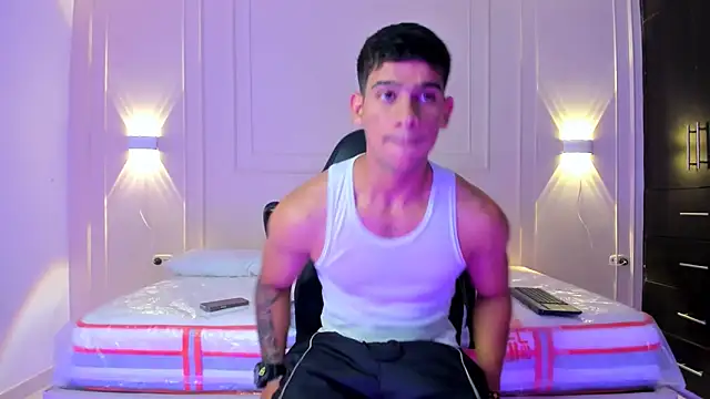 ANDRES STUD online show from June 23, 3:55 am