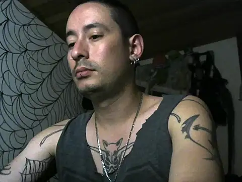 vampireathome online show from May 17, 3:14 am