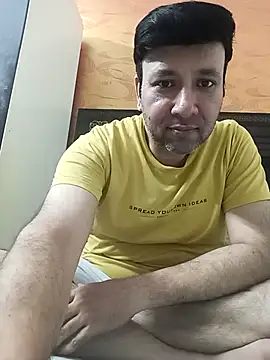 innocentboy1987 online show from May 14, 10:02 am