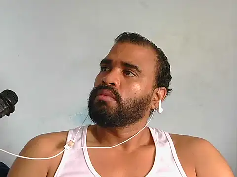 YOX22 online show from May 8, 2:17 pm