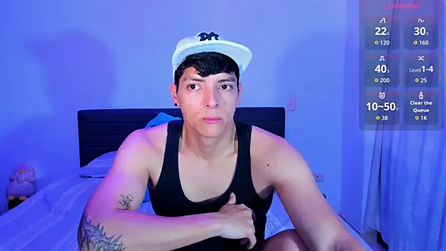  JacobMiller   online show from July 13, 10:11 pm