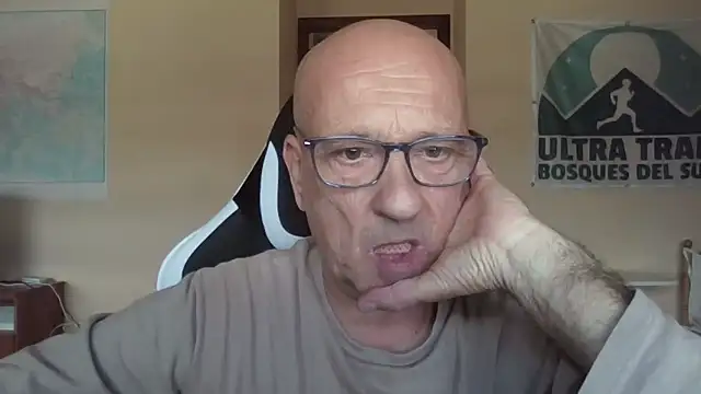 llopaco online show from May 4, 11:34 am