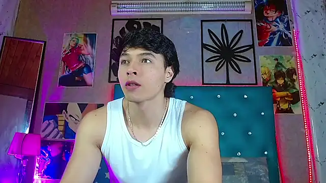 LiamAndrewzz online show from July 23, 3:48 am