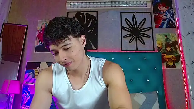 LiamAndrewzz online show from June 15, 4:15 am