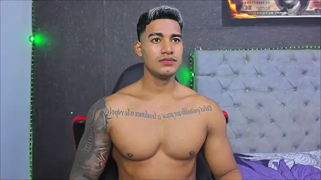 luigi hot  online show from May 14, 4:05 pm