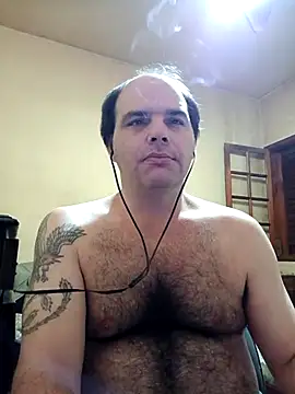 Jovissoares7ye online show from May 4, 2:24 am