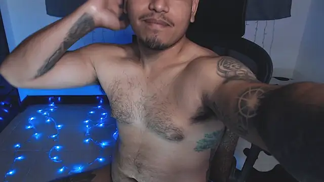 maxflurry  online show from May 11, 8:16 am