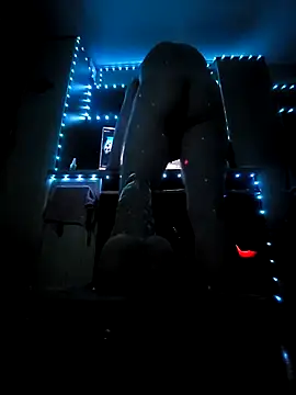 Nike-reactor online show from July 17, 11:55 pm