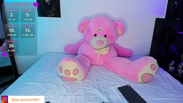 Dylan Turnerr online show from July 11, 5:31 am