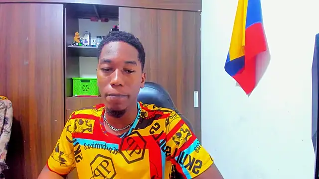 Dreamastercum  online show from May 10, 11:28 pm
