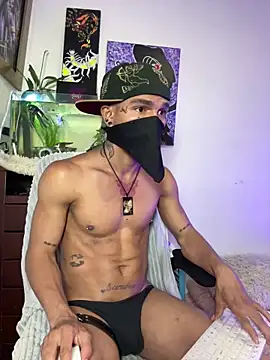 CRAZY-BOY99 online show from June 18, 3:30 am