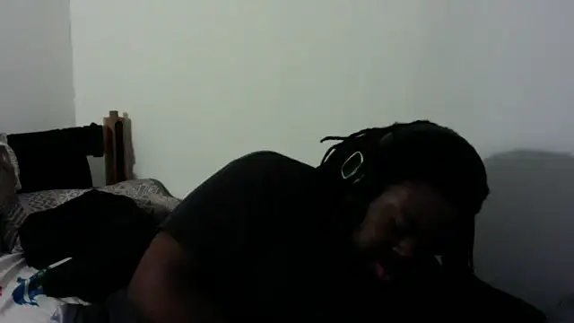 shaniko89isscam online show from May 17, 2:46 pm